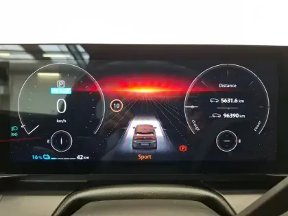 Photo 40 Renault Megane  E-Tech EV60 220 ch super charge