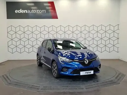 Photo 6 Renault Clio  E-Tech full hybrid 145
