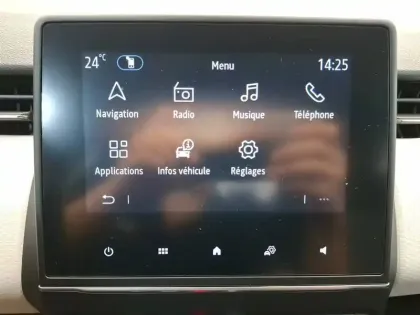 Photo 32 Renault Clio  E-Tech full hybrid 145