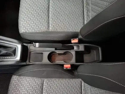 Photo 25 Renault Clio  E-Tech full hybrid 145