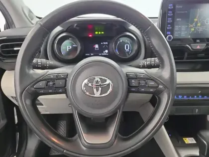 Photo 34 Toyota Yaris  Hybride 116h