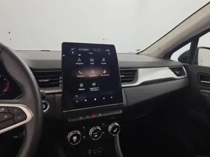 Photo 36 Renault Captur  mild hybrid 140