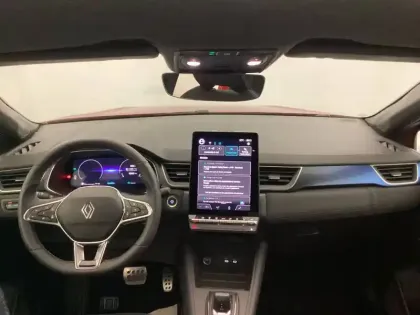 Photo 12 Renault Captur  E-Tech full hybrid 160 ch
