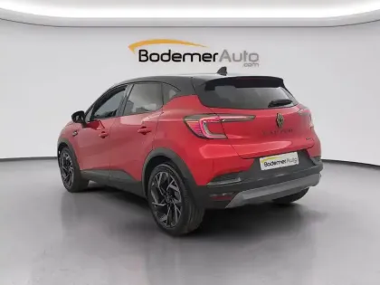 Photo 65 Renault Captur  E-Tech full hybrid 160 ch
