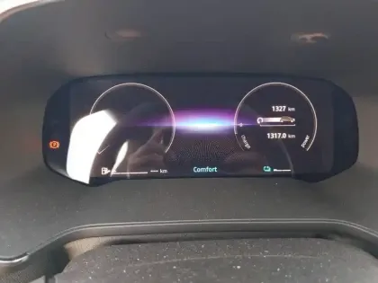 Photo 26 Renault Captur  E-Tech full hybrid 160 ch