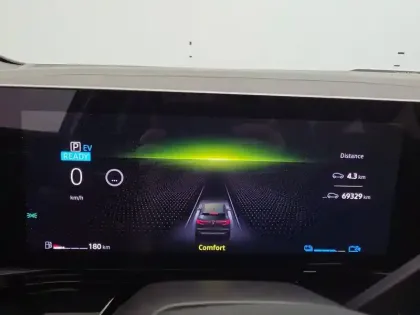 Photo 26 Renault Austral  E-Tech hybrid 200