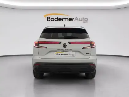 Photo 12 Renault Austral  E-Tech hybrid 200