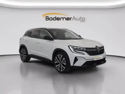 Photo 15 Renault Austral  E-Tech hybrid 200