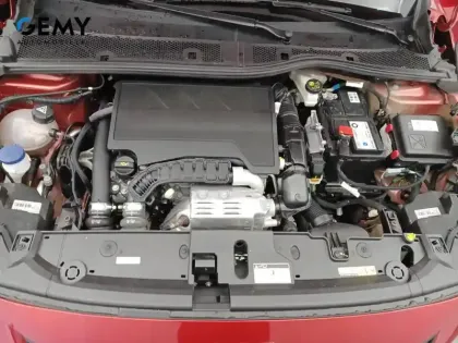 Photo 11 Peugeot 208  PureTech 130 S&S EAT8