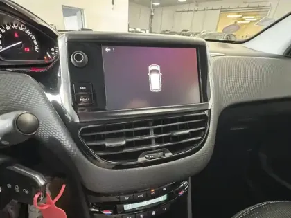Photo 27 Peugeot 208  1.2 PureTech 82ch BVM5