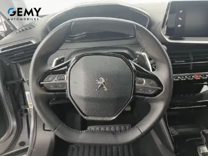Photo 15 Peugeot 2008  PureTech 130 S&S EAT8