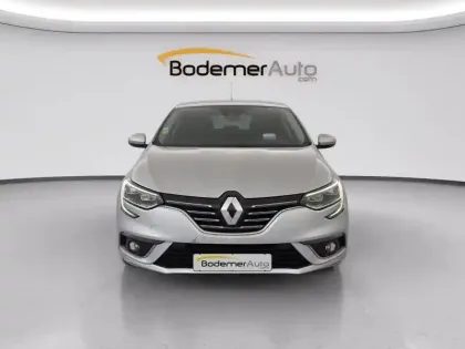 Photo 16 Renault Megane Mégane IV Berline Blue dCi 115 EDC