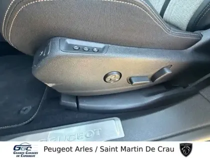 Photo 14 Peugeot 3008  Hybrid4 300 e-EAT8