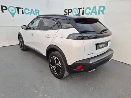 Photo 21 Peugeot 2008  PureTech 130 S&S EAT8