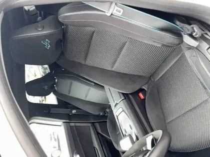 Photo 8 Renault Austral  E-Tech hybrid 200