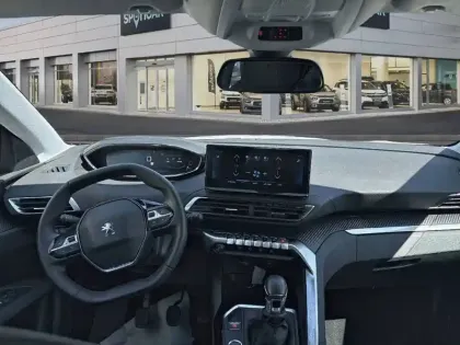 Photo 7 Peugeot 5008  PureTech 130ch S&S BVM6
