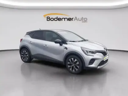 Photo 6 Renault Captur  E-Tech full hybrid 145