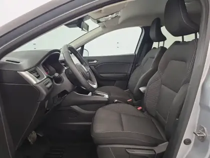Photo 30 Renault Captur  E-Tech full hybrid 145