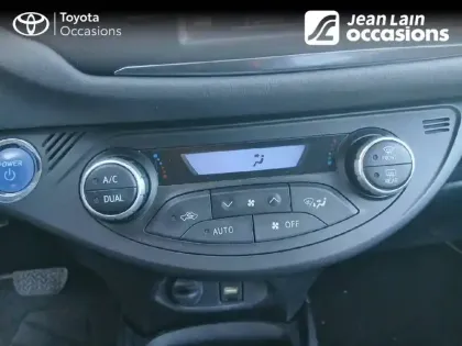 Photo 13 Toyota Yaris  Hybride 100h