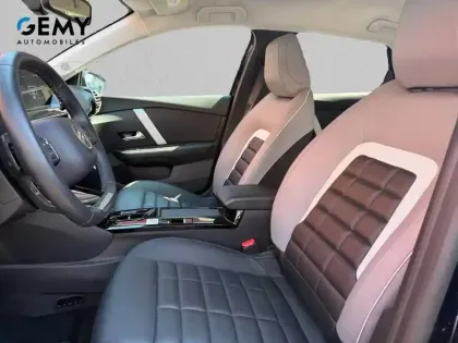 Photo 8 Citroën C4  Hybride 145 ch e-DCS6
