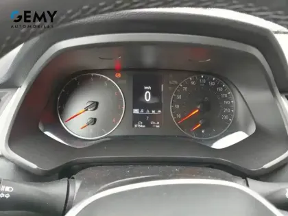 Photo 13 Renault Captur  TCe 90