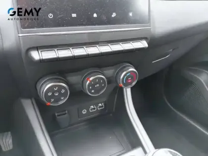 Photo 22 Renault Captur  TCe 90