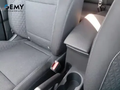 Photo 26 Renault Captur  TCe 90