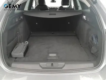Photo 5 Peugeot 308  SW BlueHDi 130ch S&S EAT8