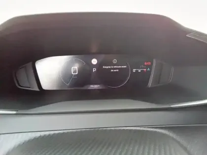 Photo 9 Peugeot 208  Hybrid 110 e-DCS6