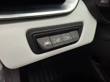 Photo 34 Renault Clio  TCe 90