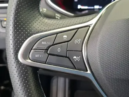 Photo 31 Renault Clio  E-Tech full hybrid 145 ch GSR2