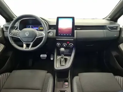 Photo 10 Renault Clio  E-Tech full hybrid 145 ch GSR2