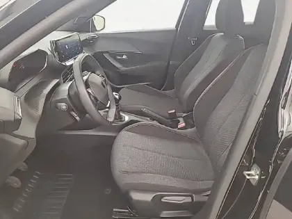 Photo 30 Peugeot 2008  100 S&S BVM6