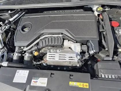 Photo 9 Peugeot 308  Hybrid 145 e-DCS6