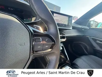 Photo 18 Peugeot 2008  PureTech 130 S&S EAT8