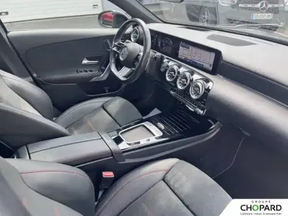 Photo 12 Mercedes Classe A  180 d