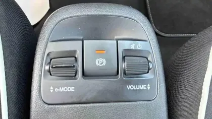Photo 32 Fiat 500  e 95 ch