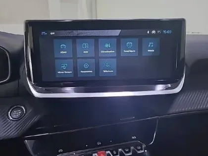 Photo 18 Peugeot 208  PureTech 100 S&S BVM6