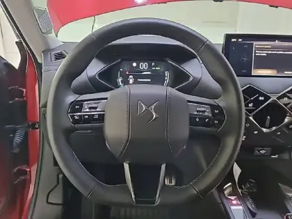 Photo 8 DS DS 3  E-Tense