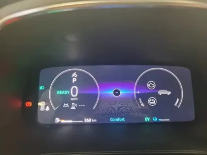 Photo 26 Renault Captur  E-Tech full hybrid 160 ch