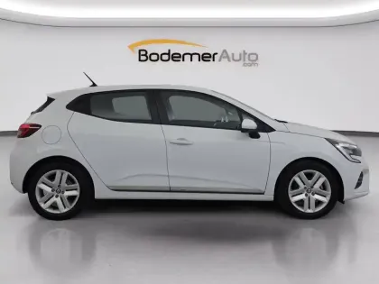 Photo 20 Renault Clio  SOCIETE E-TECH 140 - 21N