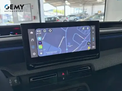 Photo 18 Citroën C3  Hybride 110 ch Automatique