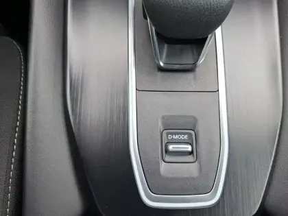 Photo 40 Nissan Qashqai  Mild Hybrid 158 ch Xtronic