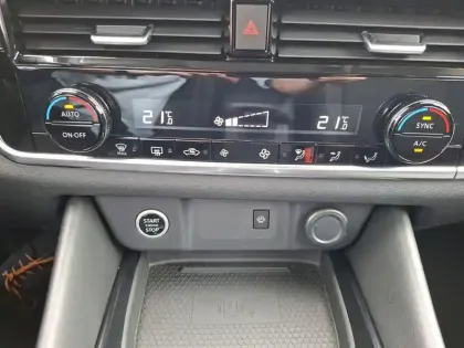 Photo 38 Nissan Qashqai  Mild Hybrid 158 ch Xtronic