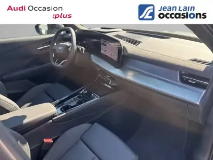 Photo 10 Audi Q3  TFSI 150 ch Hybride S tronic 7