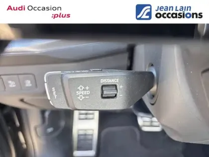 Photo 12 Audi Q3  TFSI 150 ch Hybride S tronic 7