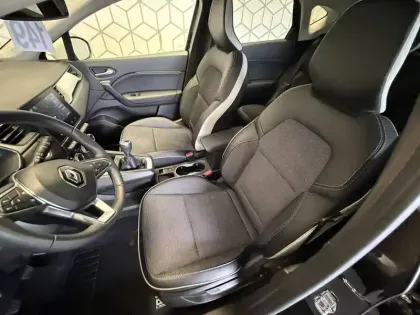 Photo 9 Renault Captur  mild hybrid 140