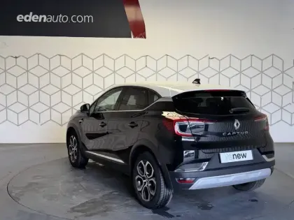 Photo 12 Renault Captur  mild hybrid 140