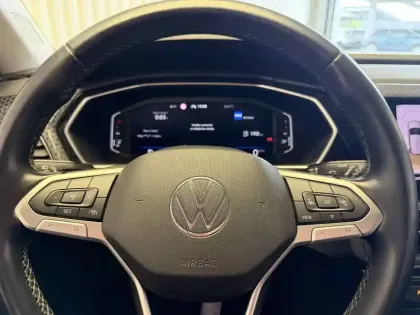 Photo 38 Volkswagen T-cross  1.0 TSI 110 Start/Stop DSG7