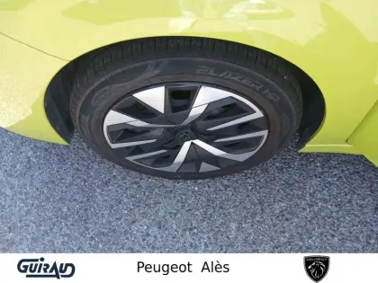 Photo 10 Peugeot 208  PureTech 100 S&S BVM6